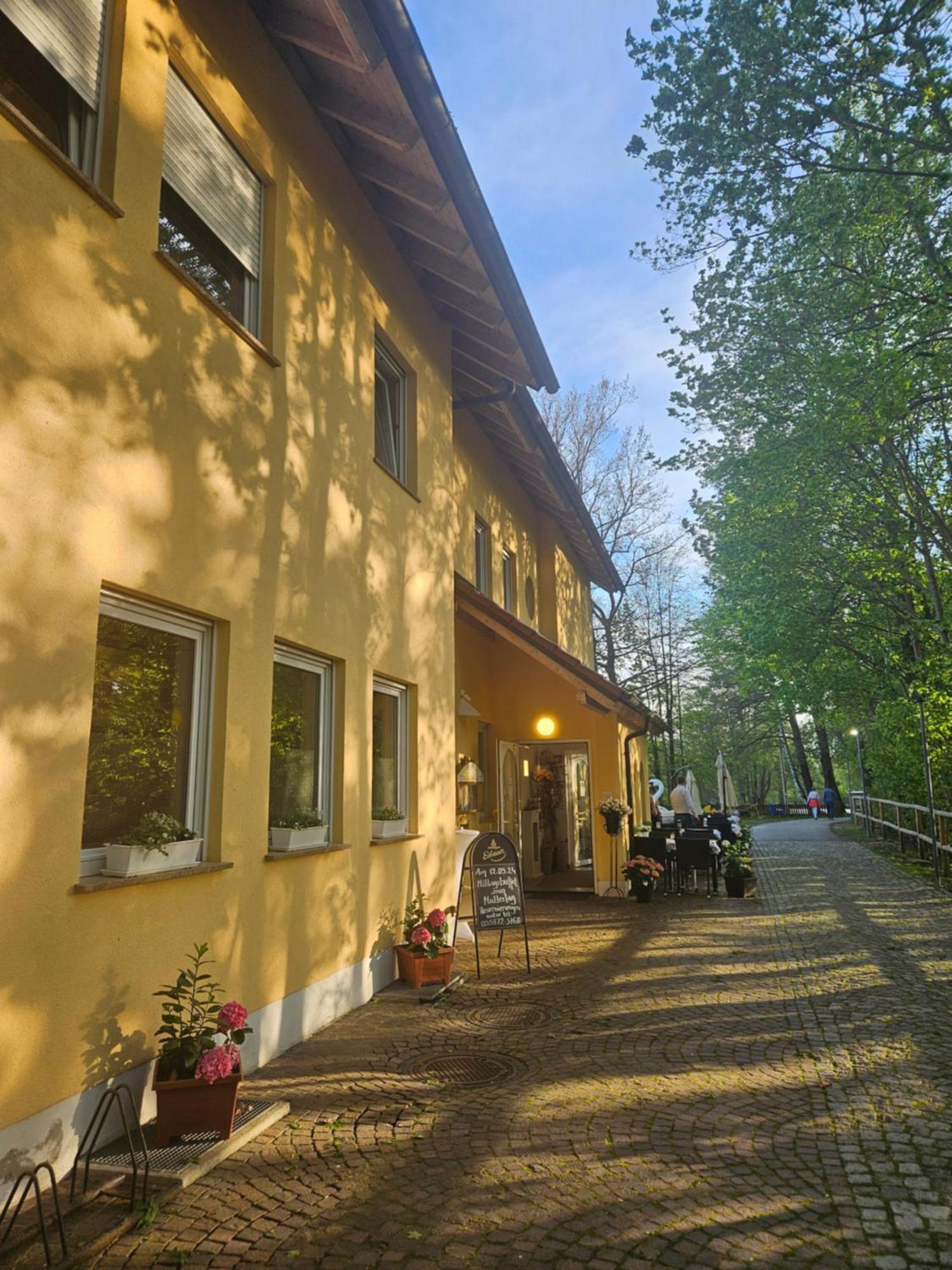Al Gondoliere Hotel Oppach Buitenkant foto
